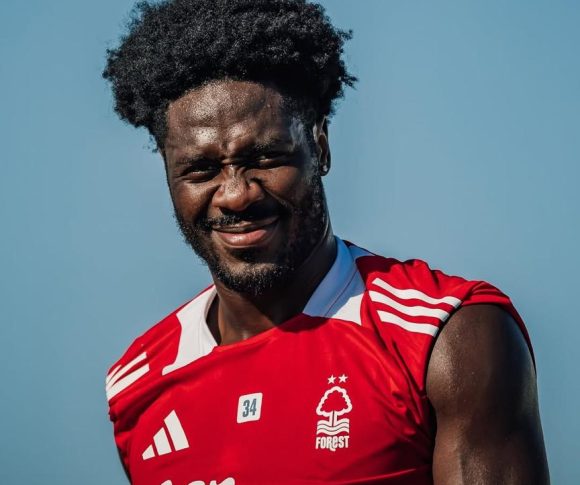 Ola Aina biography
